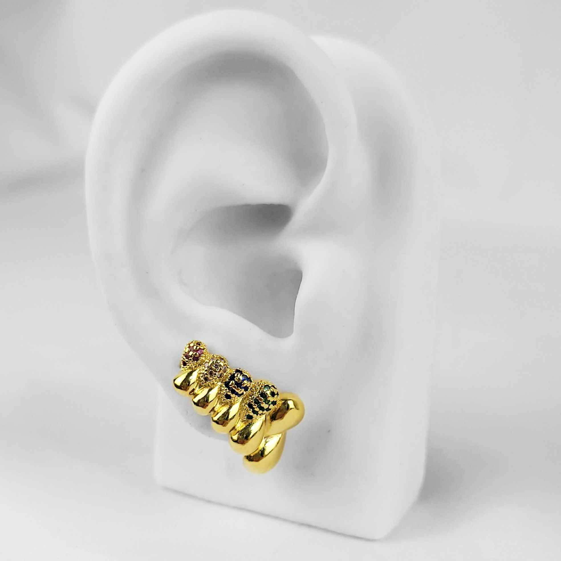 Brinco Ear Cuff Gotas com Zircônias Folheado Ouro 18K
