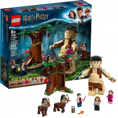 Brinquedo LEGO Harry Potter A Florest Proibida: O Encontro de Grope E Umbridge Até 8 Anos 253 Peças