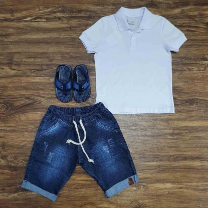 Bermuda Jeans com Polo Branca Manga Curta Infantil