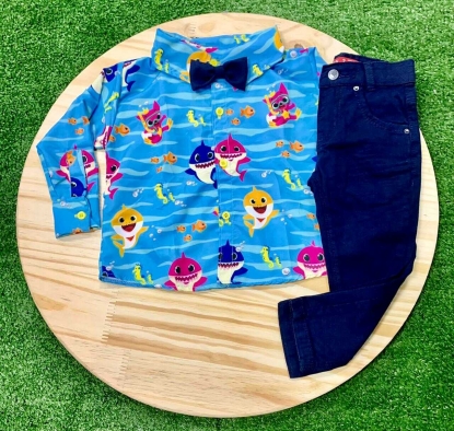 Calça Azul Marinho com Camisa Manga Longa Baby Shark Infantil
