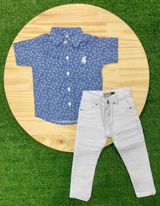 Calça Branca Jeans com Camisa Curta Azul Infantil