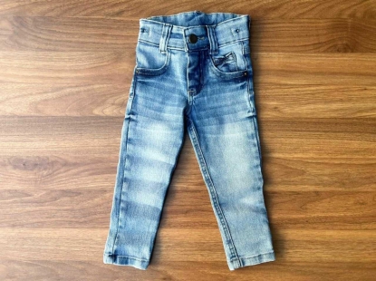 Calça Jeans Manchada Infantil