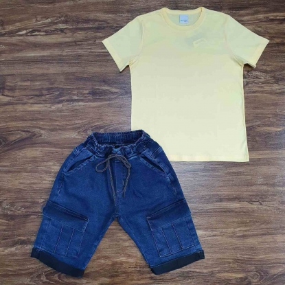 Camiseta Amarela Básica Com Bermuda Jeans Infantil