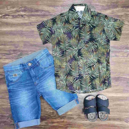 Conjunto Infantil Camisa Verde Floral com Bermuda Jeans