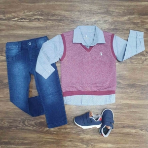 Colete Vermelho com Camisa e Calça Infantil
