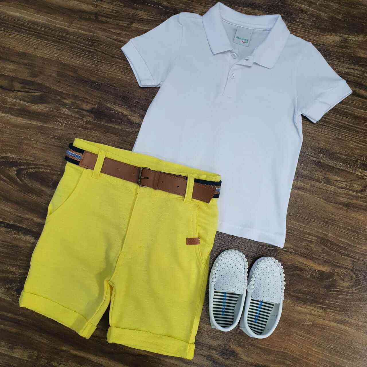 Bermuda Amarela com Camisa Polo Branca Infantil