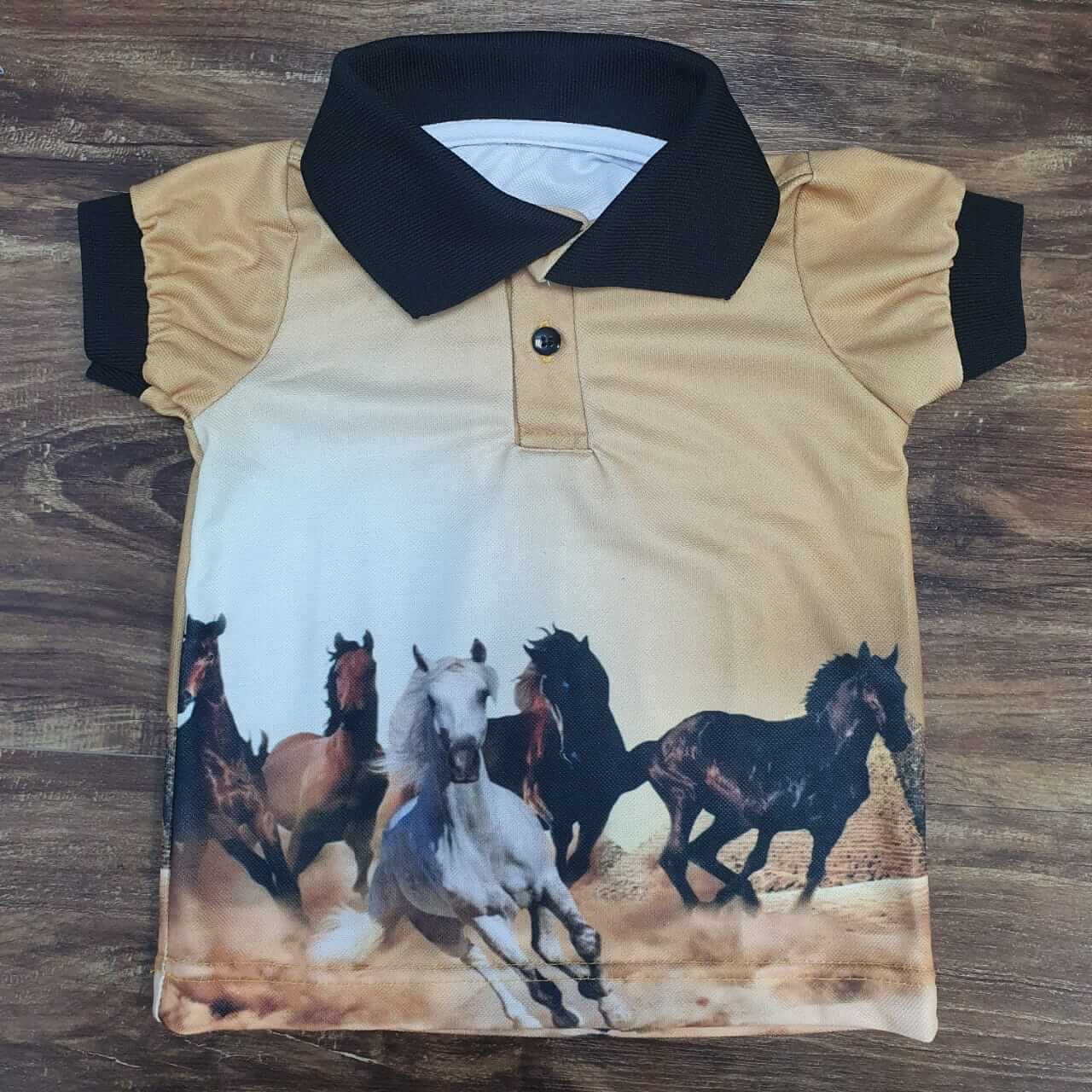 Bermuda com Camisa Polo Cavalos Infantil
