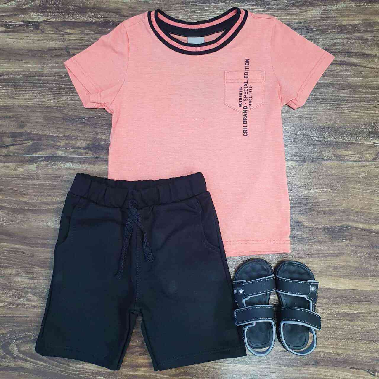 Bermuda Preta com Camisa Salmão Infantil