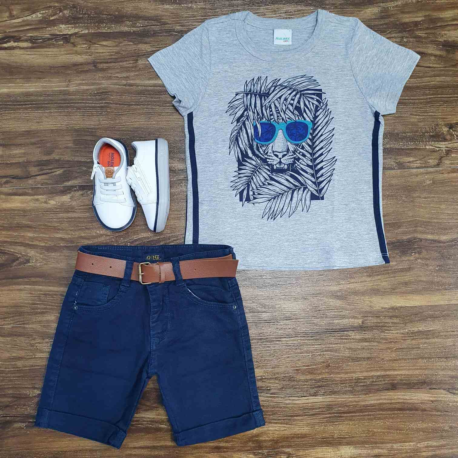 Camiseta Cinza Lion Com Bermuda Azul Infantil