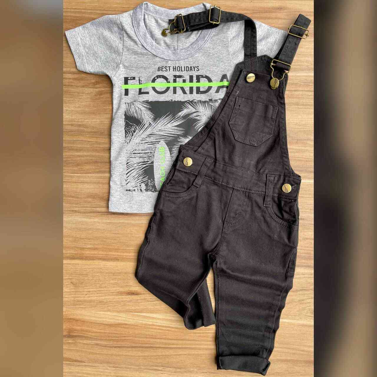Camiseta Florida com Jardineira Preta Infantil