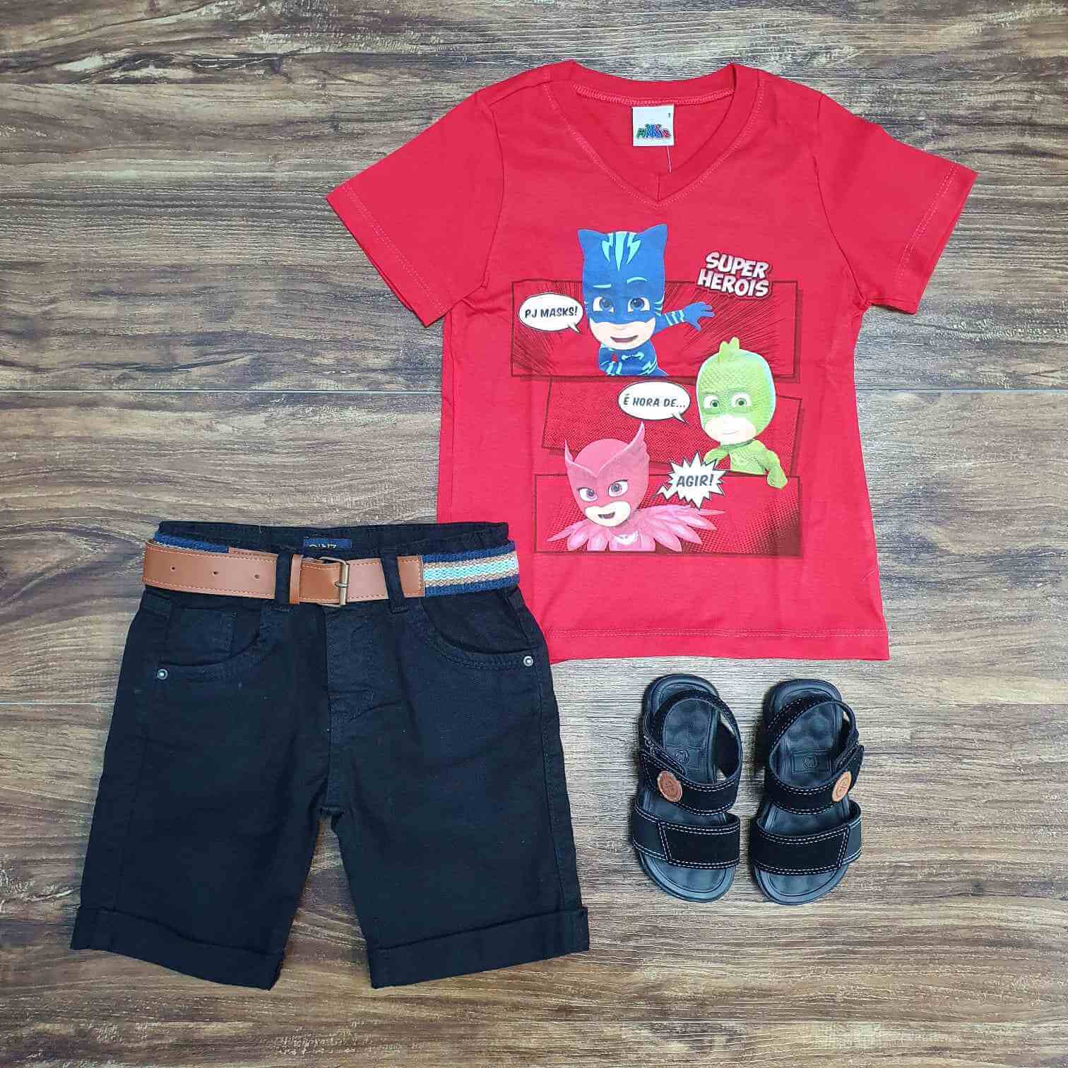 Camiseta Vermelha PJ Masks com Bermuda Preta Infantil