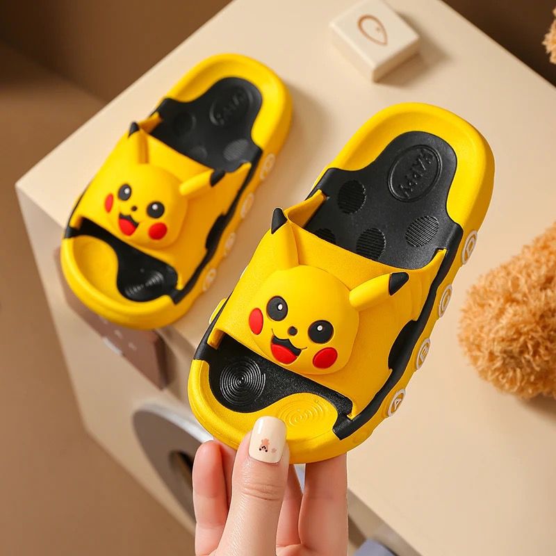 Chinelo Pokemon Pikachu Amarelo Infantil