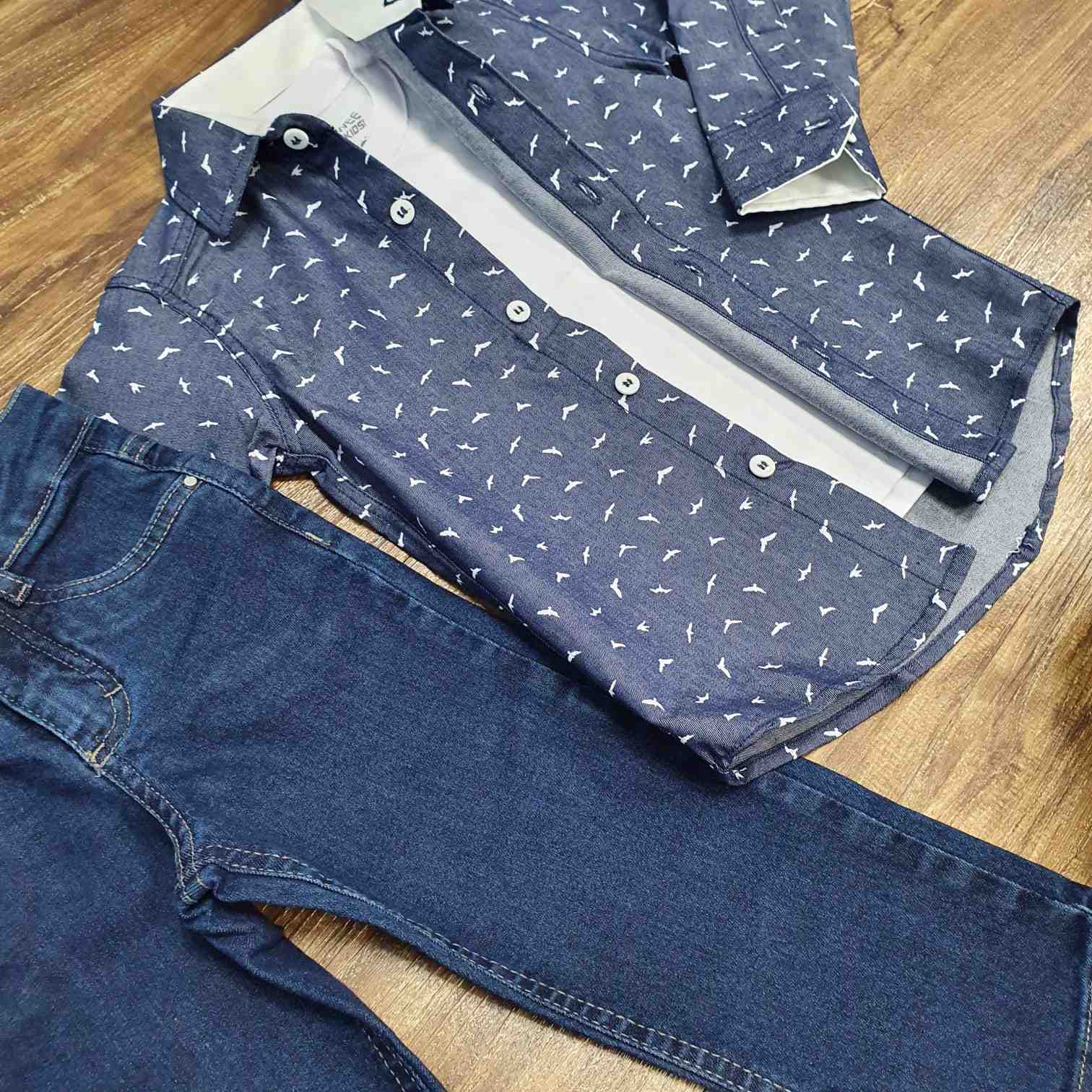 Conjunto Calça Jeans Com Camisa Manga Longa Infantil