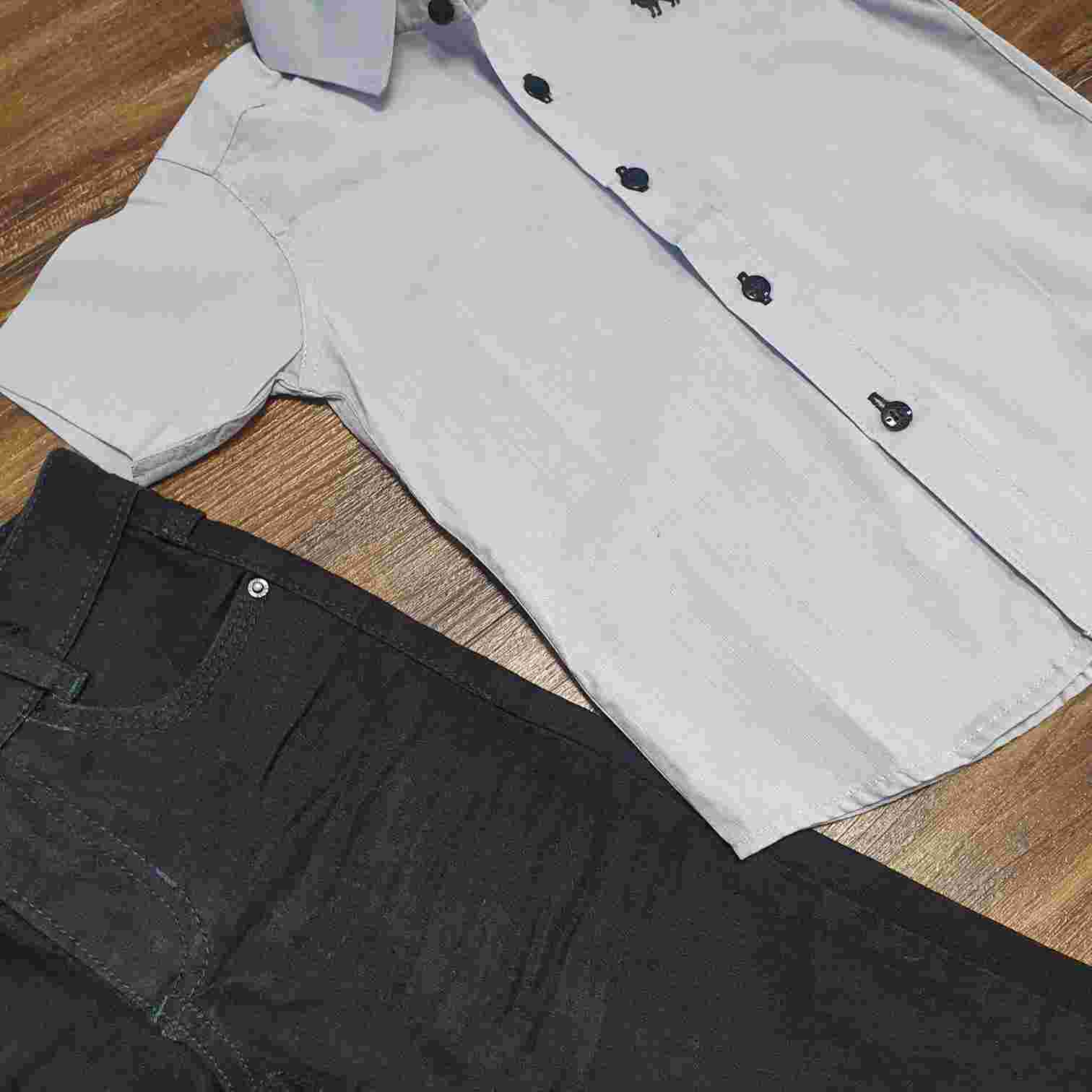 Conjunto Infantil Camisa Cinza com Calça
