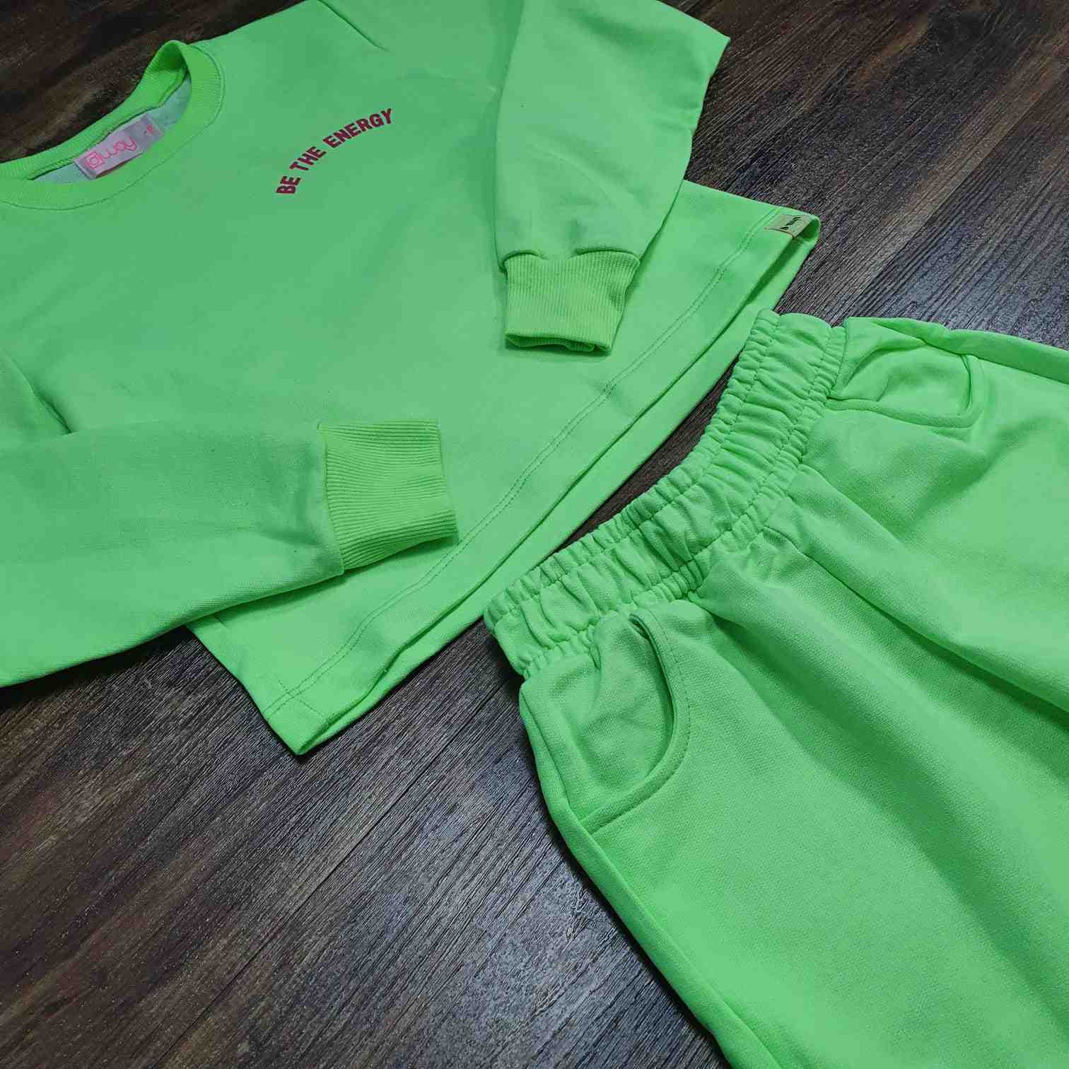 Conjunto Infantil Verde Blusa com Shorts