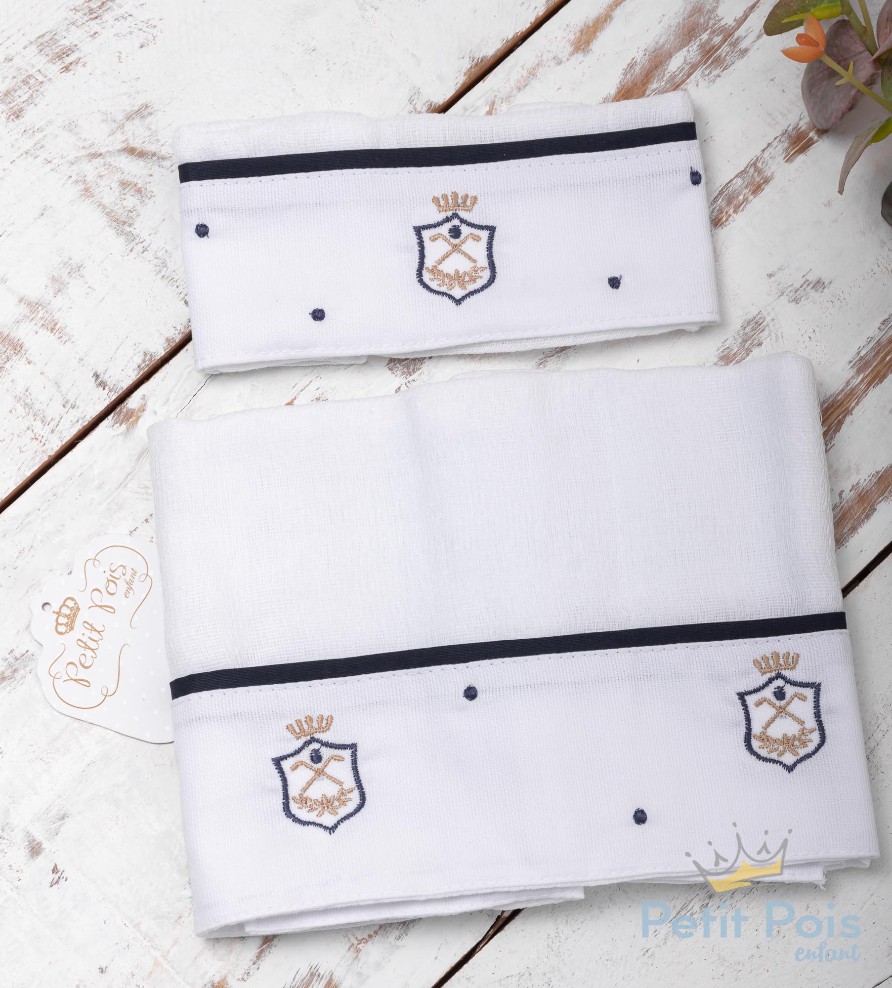 Kit toalha de boca com 2 peças brasão - Branco e azul marinho