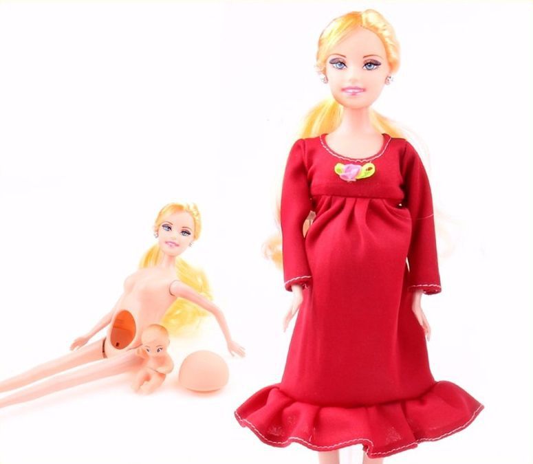 Boneca Gravida E Bebê Filhinha Loira Vestido Vermelho