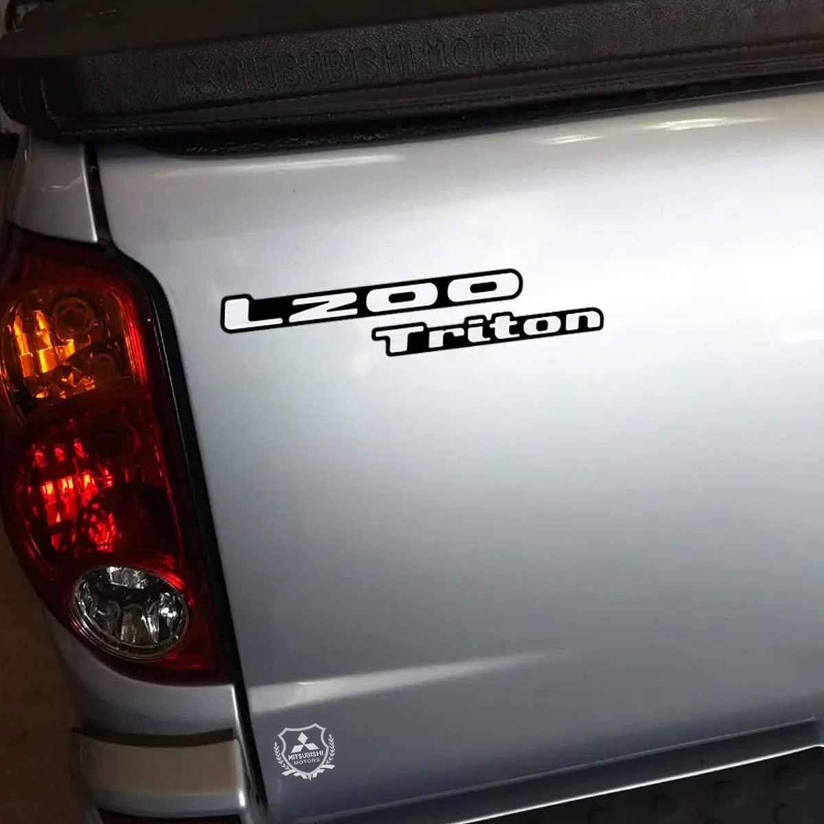 Kit Adesivos Emblema L200 Triton Hpe V6 Flex 2010 Resinados
