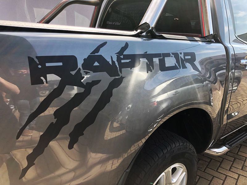 Kit Faixa Ford Ranger Raptor 2013/2022 Adesivo Preto + Soleira Com Protetor