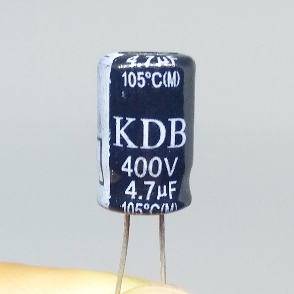 Capacitor Eletrolítico 4,7uF 400v 105ºC - KDB (4.7uF)