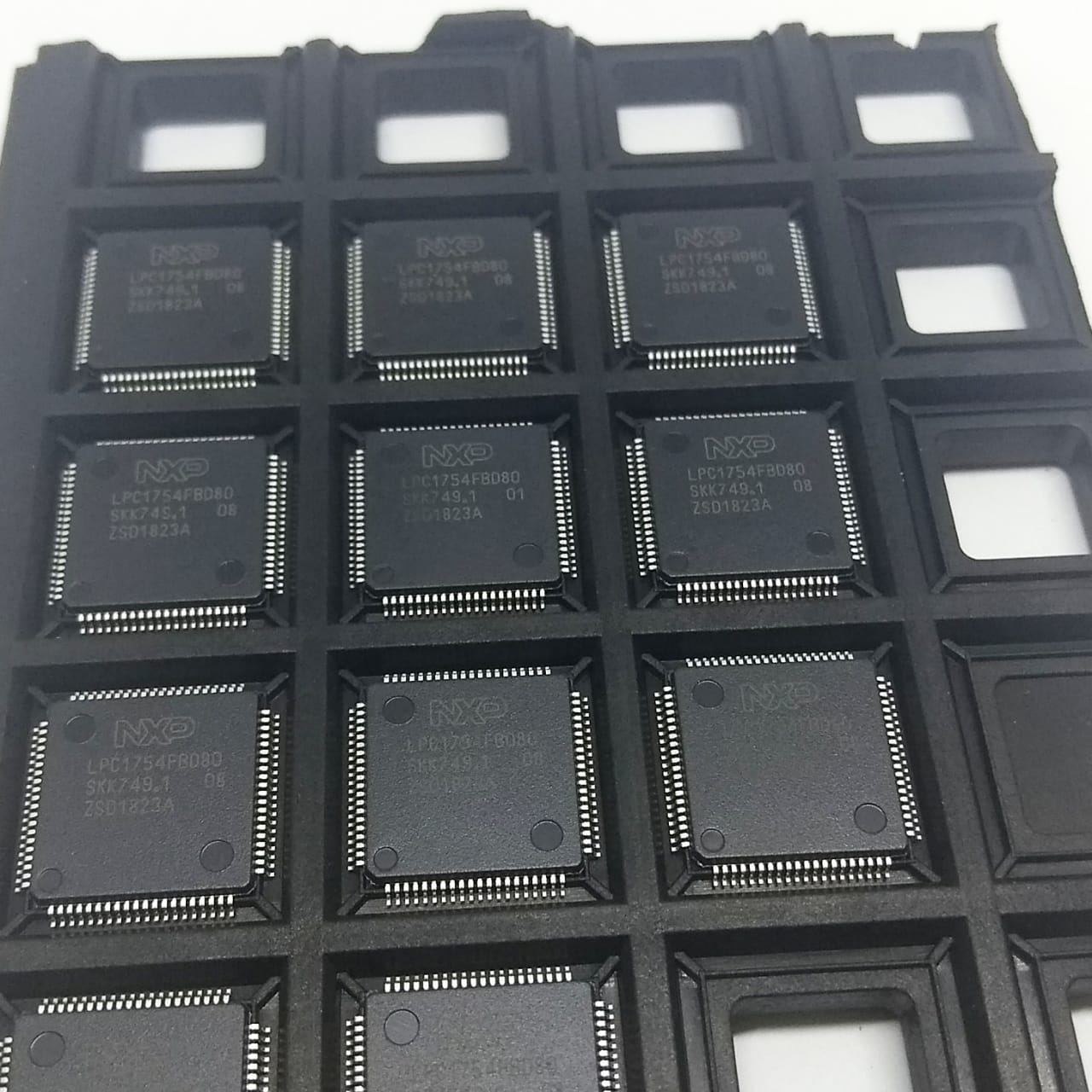 Kit 5 peças - Ci Microcontrolador LPC1754FBD80 SMD LQFP-80