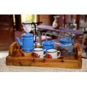 Kit Bandeja + Peças de Café / Azul Claro com Canecas Brancas Floridas