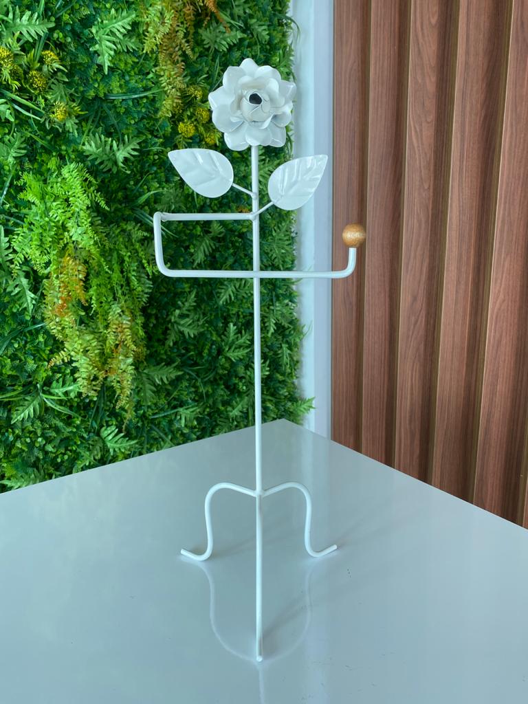 Porta Toalha com Detalhe de Flor em Ferro - Branco