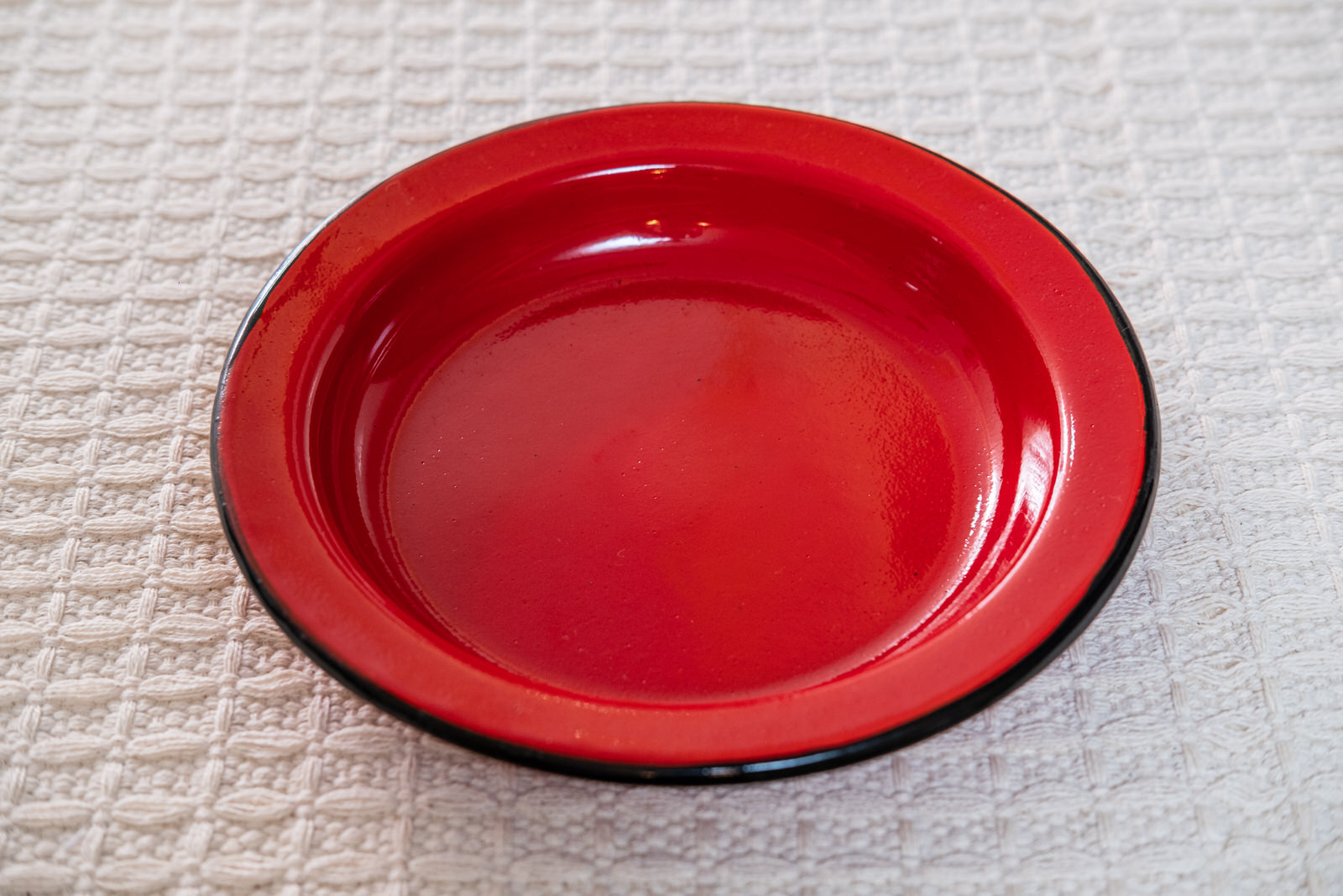 Prato Esmaltado 21,5 cm - N22 Vermelho