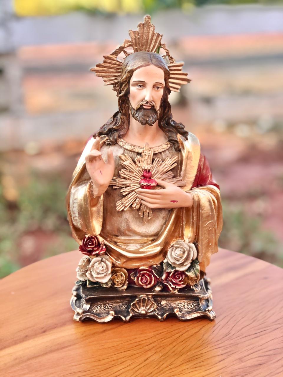 Sagrado Coração de Jesus em Resina - Busto 30 cm