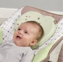 Travesseiro do bebê em formato de coração lilás