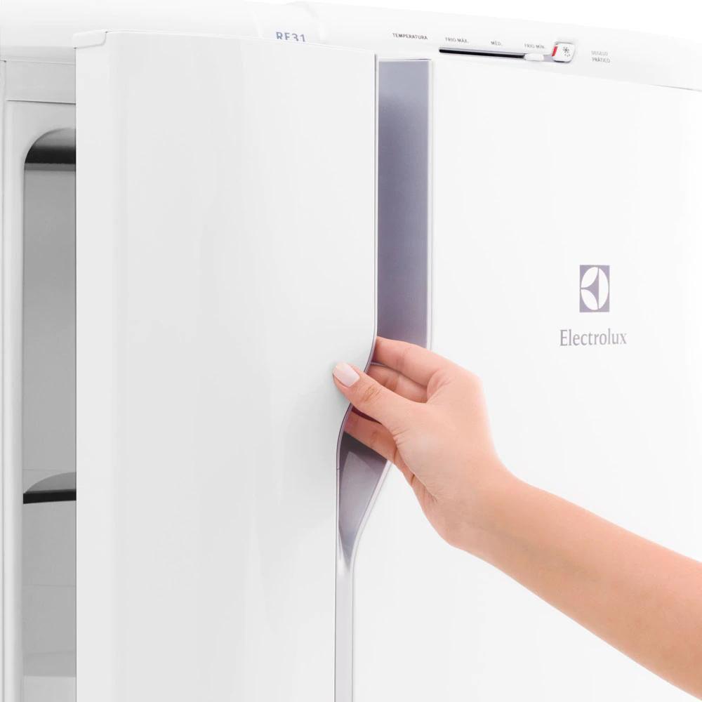 Refrigerador Electrolux Degelo Prático RE31 com Controle de Temperatura 240L Branco 220V