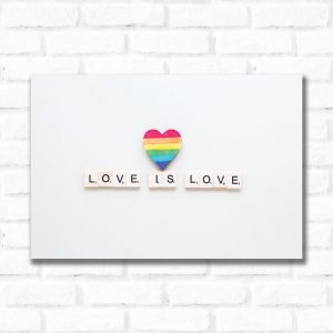 Placa Decorativa Love is Love
