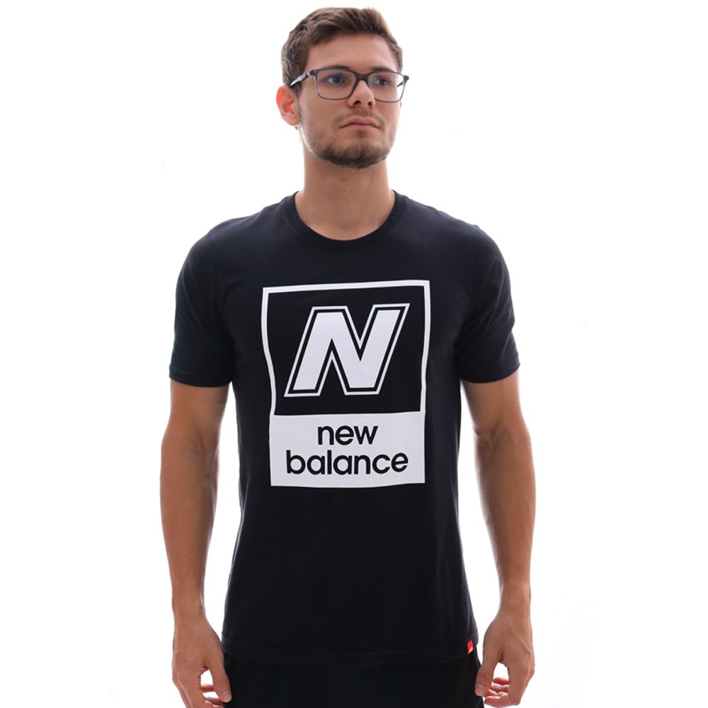 Camiseta New Balance N Box Preta