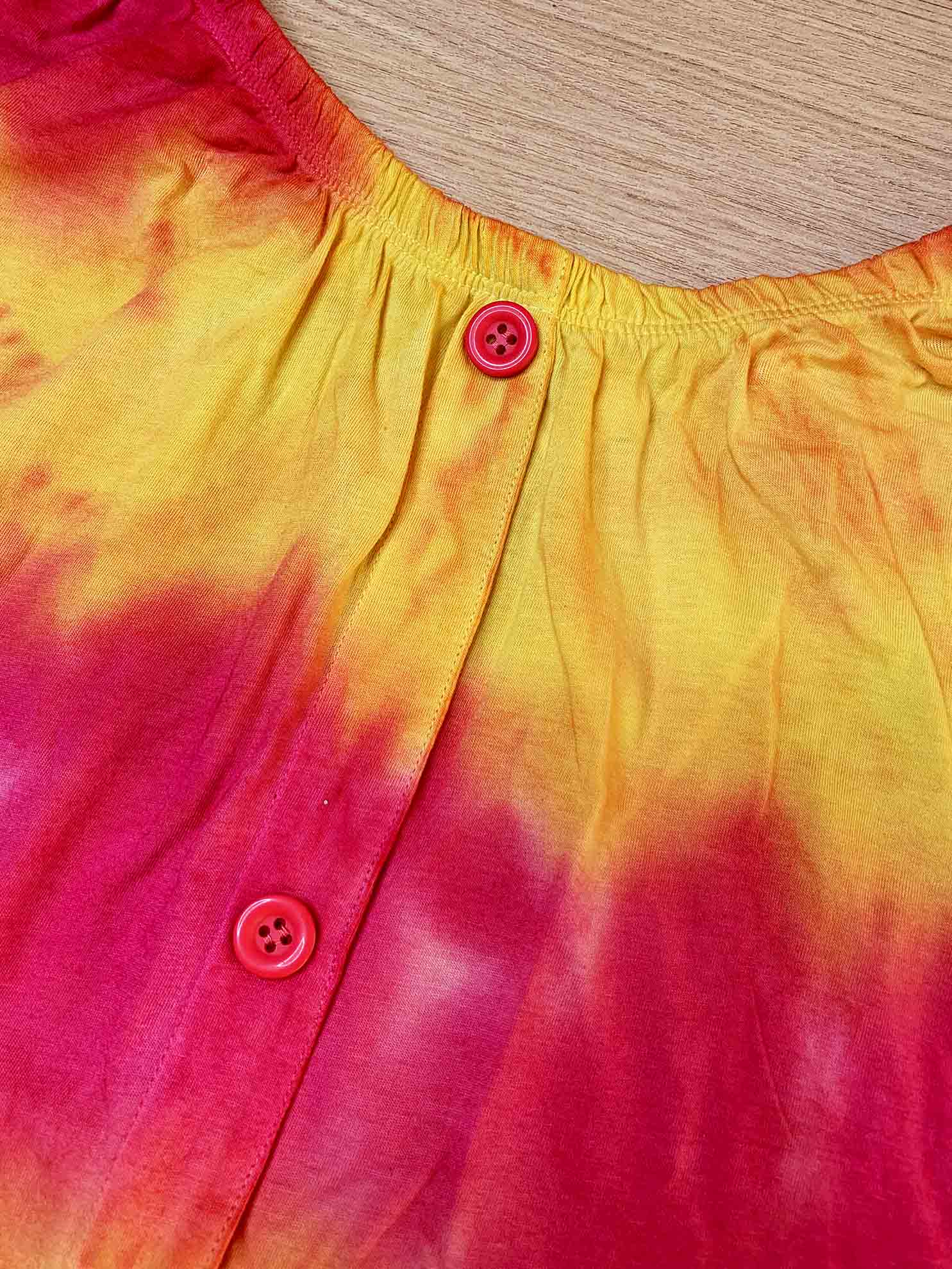 Blusa Ciganinha com Botões Tie Dye