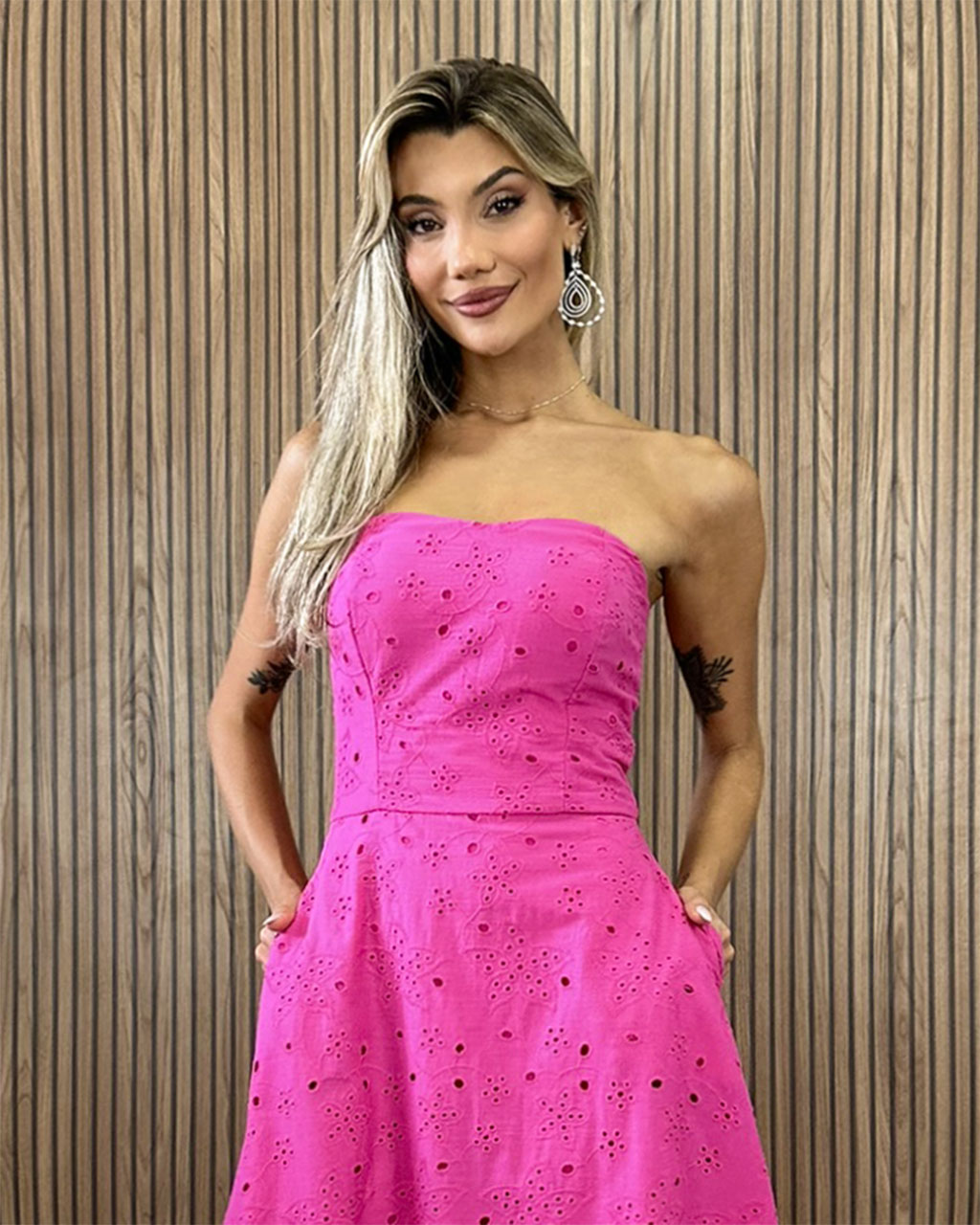 Vestido Midi em Laise Pink Mariana  - Empório NM