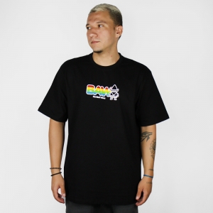 Camiseta Baw Regular Rainbow Gnome Preto