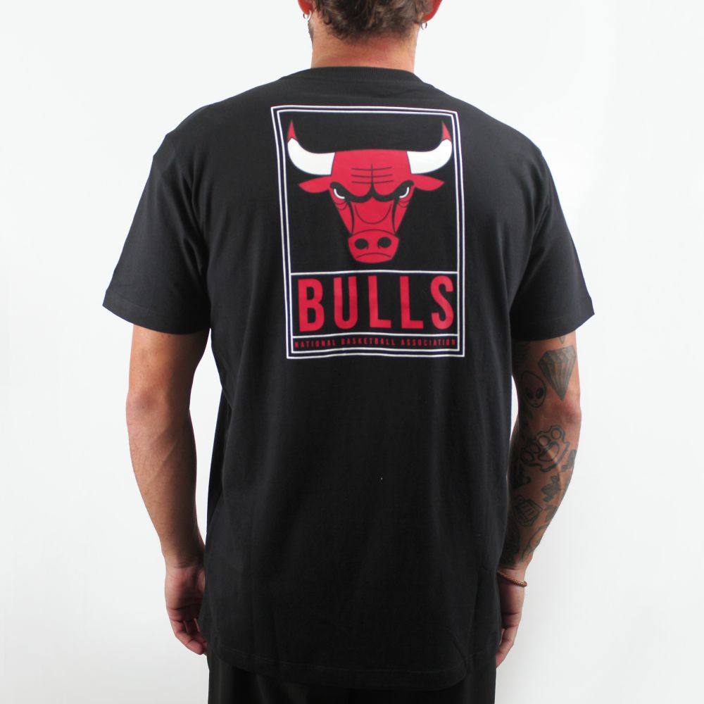 Camiseta New Era Chicago Bulls Urban