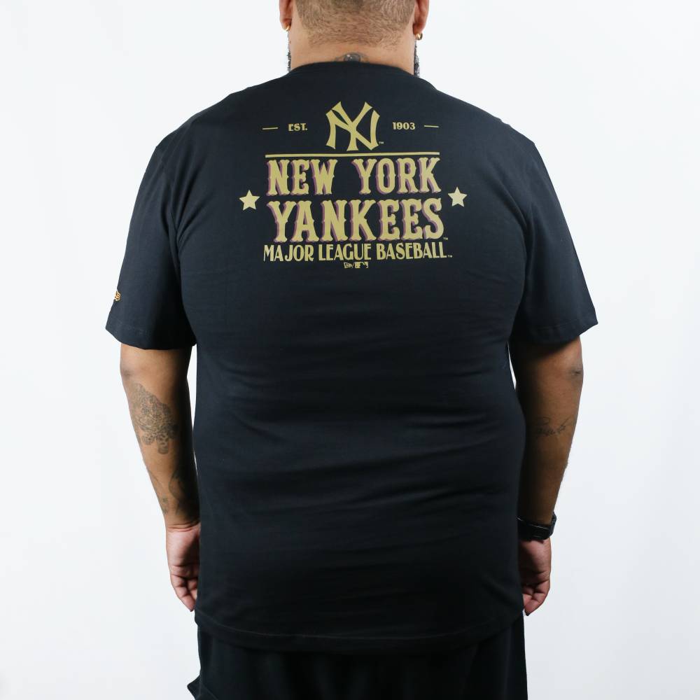 Camiseta New Era NY Yankees Plus Size Preta