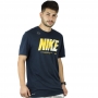 Camiseta Nike Ssnl Gfx Story Pack Marinho e Amarelo - Masculina 
