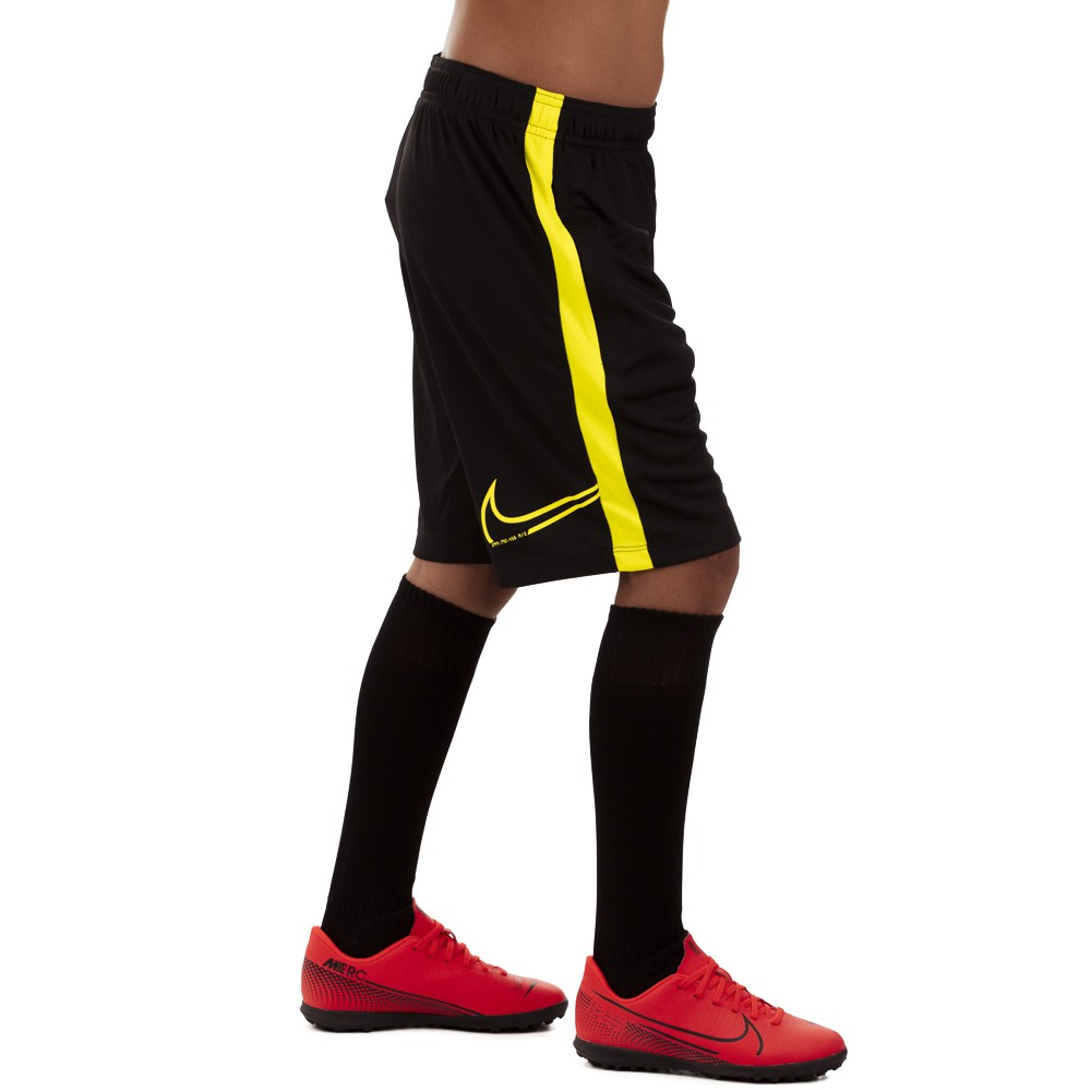 Shorts Nike CR7 Dri-Fit Preto e Verde Limão - Infantil