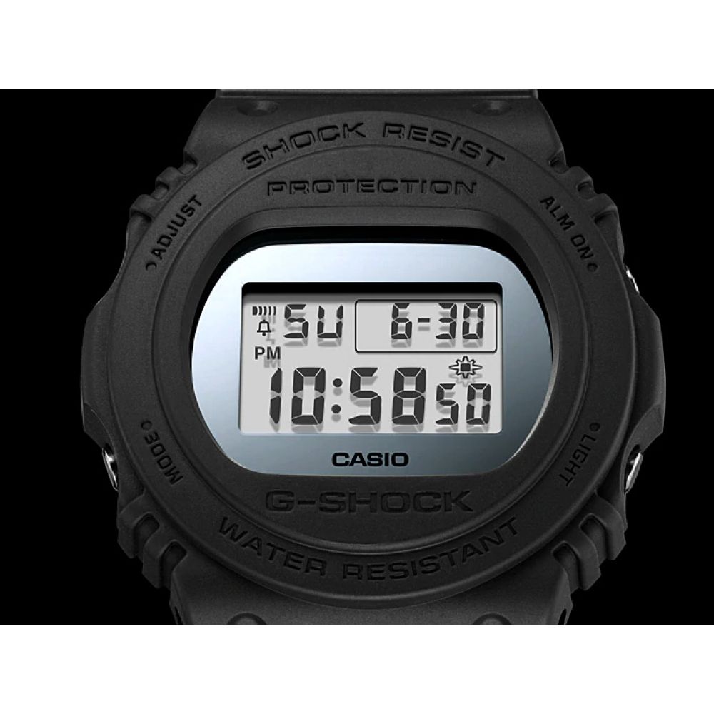 Relógio Casio G-Shock Masculino Digital Preto DW-5700BBMA-1DR