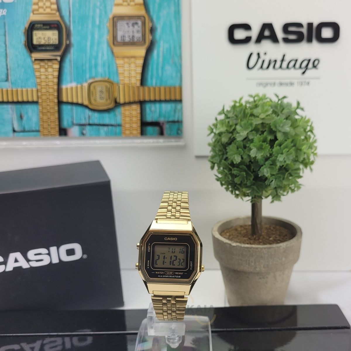 Relogio Casio Unissex Vintage Digital Dourado LA680WGA-1DF