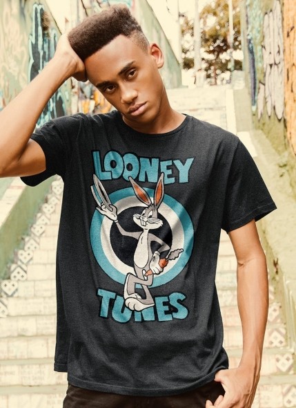 Camiseta Looney Tunes Pernalonga Classic Bunny