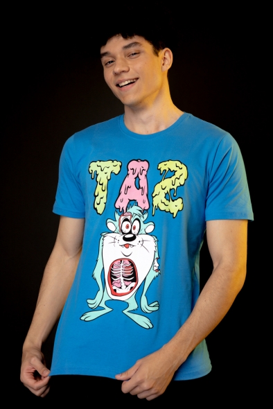 Camiseta Looney Tunes Taz Zumbi